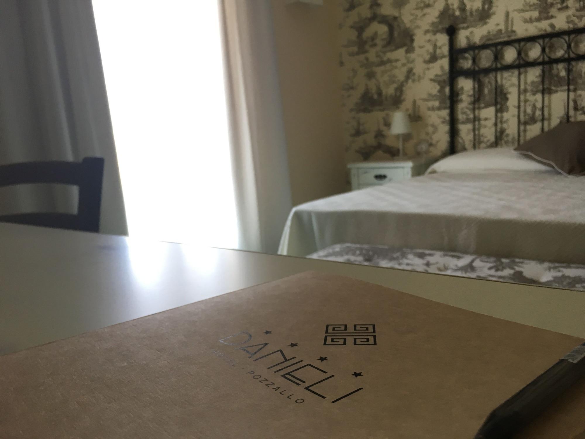 Hotel Danieli ปอซซัลโล ภายนอก รูปภาพ
